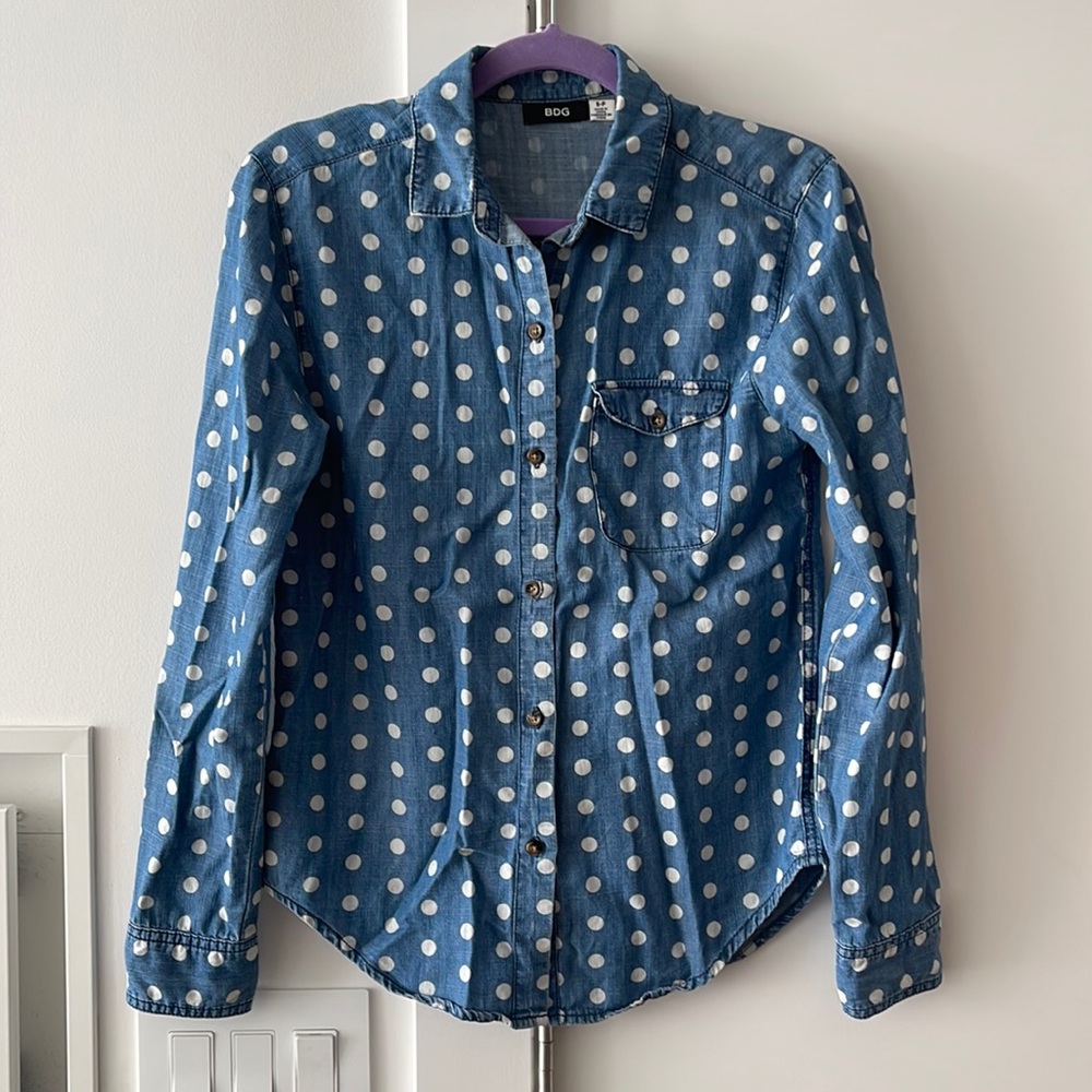 Woman’s BDG long-sleeve polka dot button up